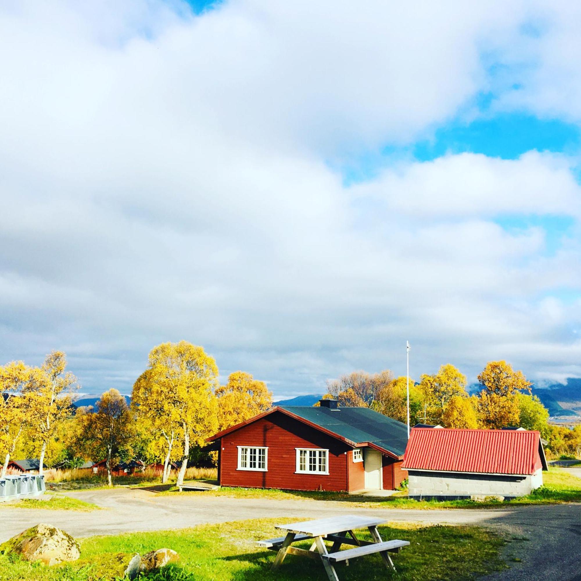 Sortland Camping Og Motell As ภายนอก รูปภาพ
